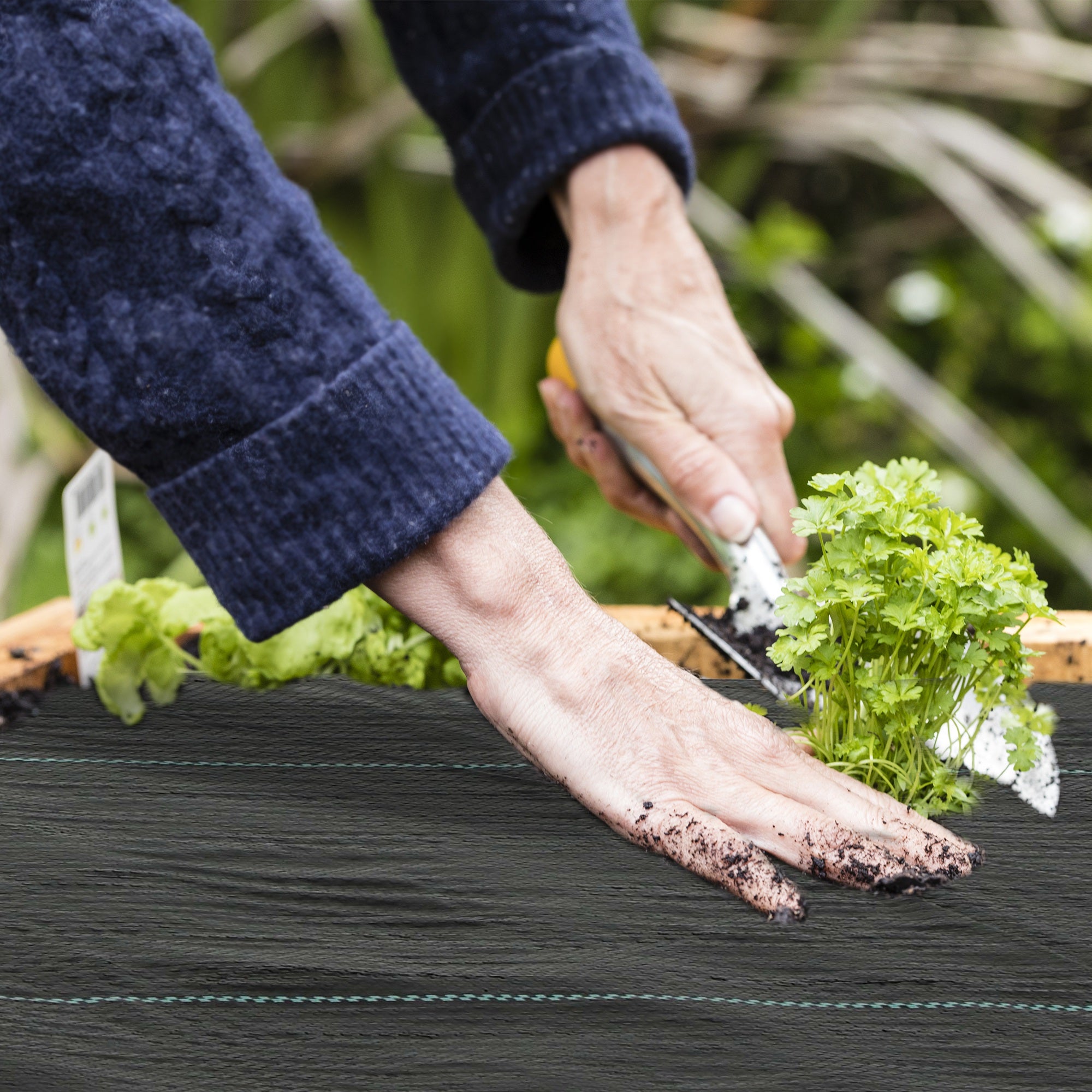 2m x 90m Weed Control Membrane, Heavy Duty Weed Control Barrier Fabric, 90gsm Ground Cover for Patios, Garden, Flower beds, Landscaping