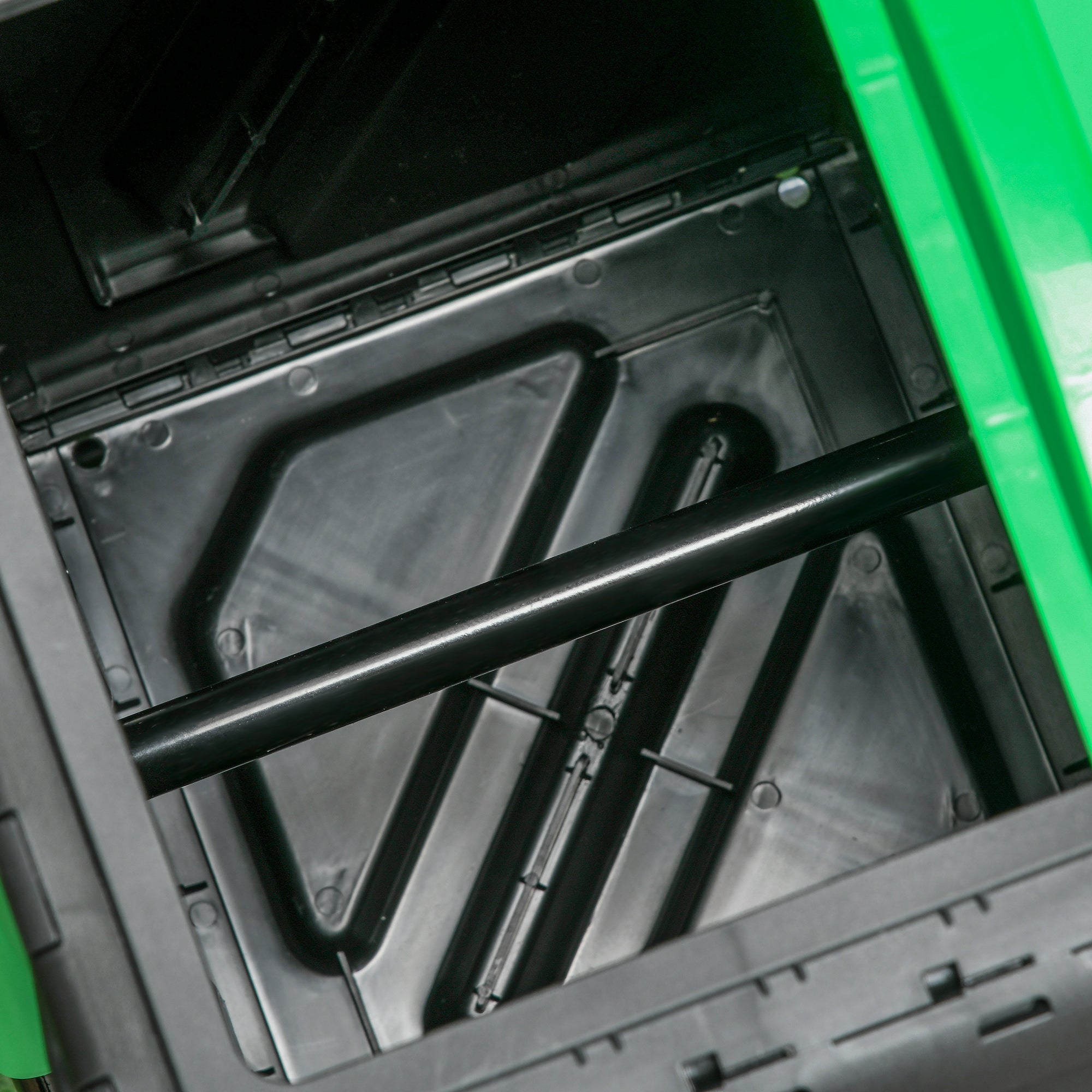 65L Garden Compost Bin, Single Chamber Rotating Composter, Compost Maker with 24 Ventilation Openings and Steel Legs