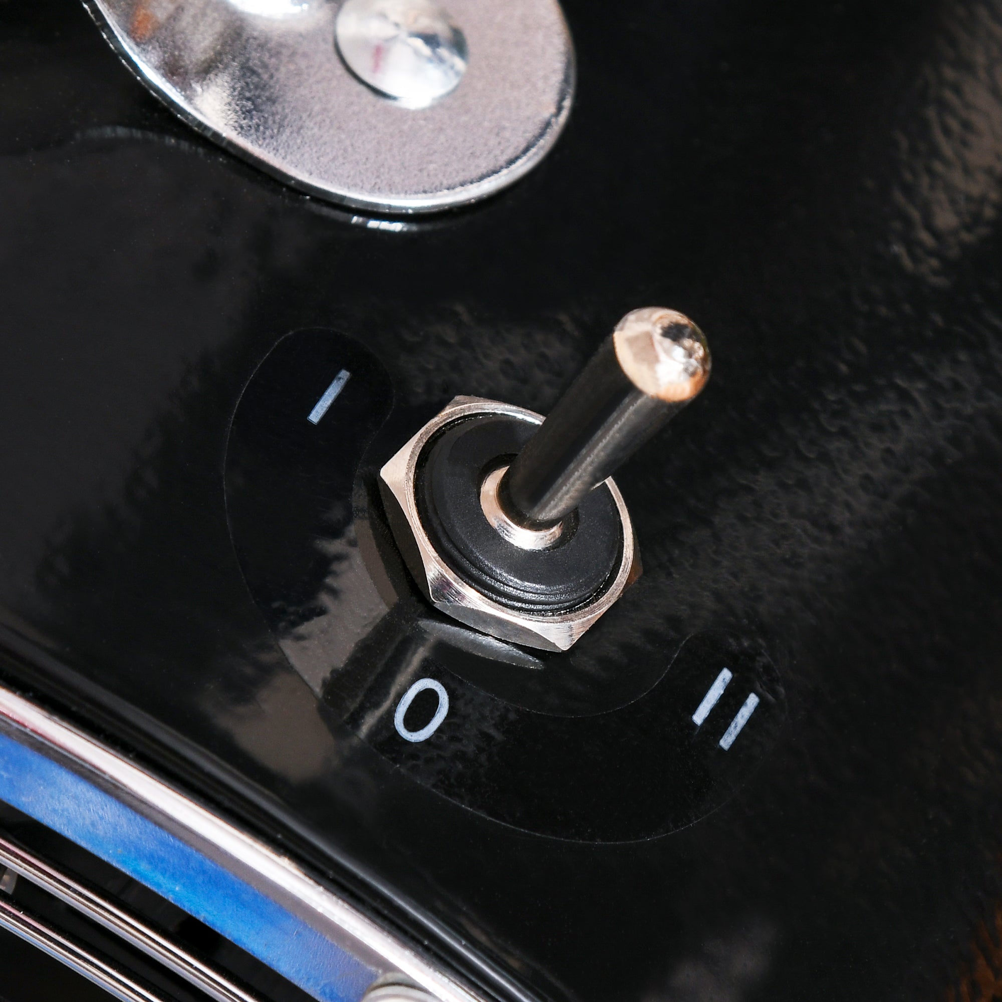 10" 2-Speed Electric Table Desk Fan w/ Safety Guard Anti-Slip Feet Portable Personal Cooling Fan Home Office Bedroom Black