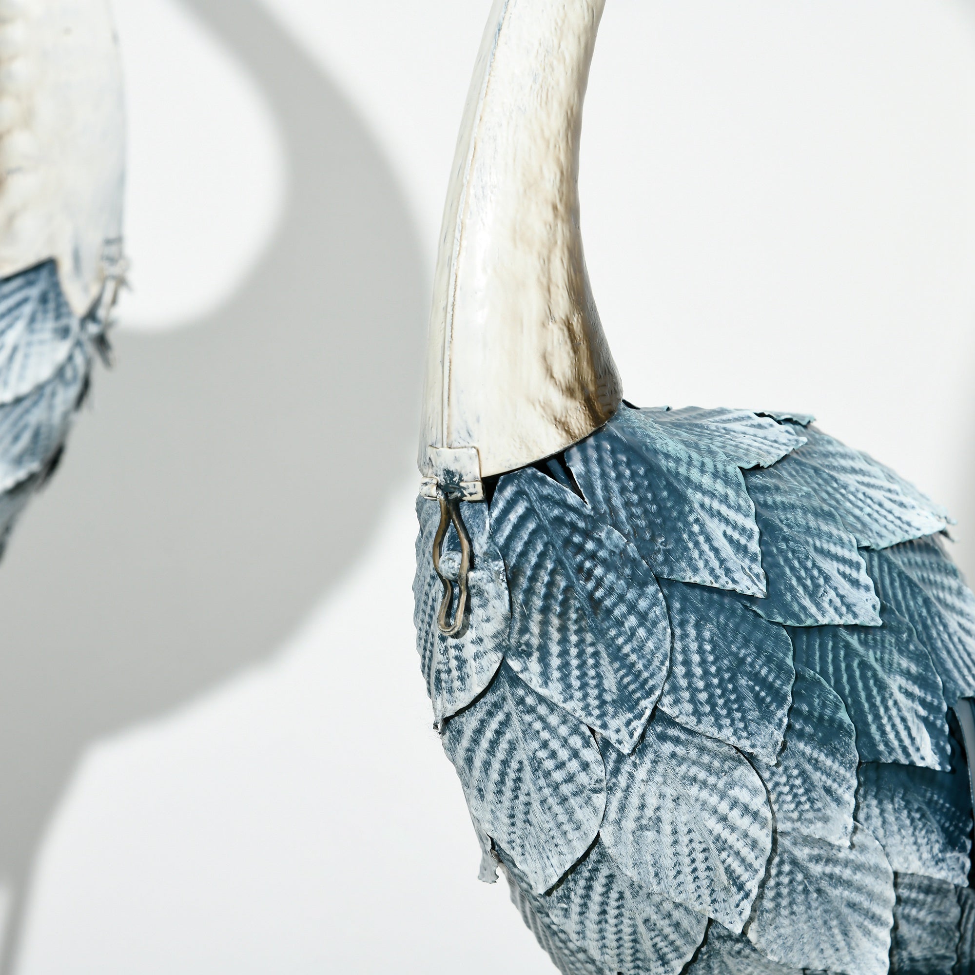 Crane Garden Ornaments, 2 PCS Steel Garden Statue Set Gifts, Water and Rust Resistant Sculptures for Patio Pond Landscape Decoration, Multi-Colour