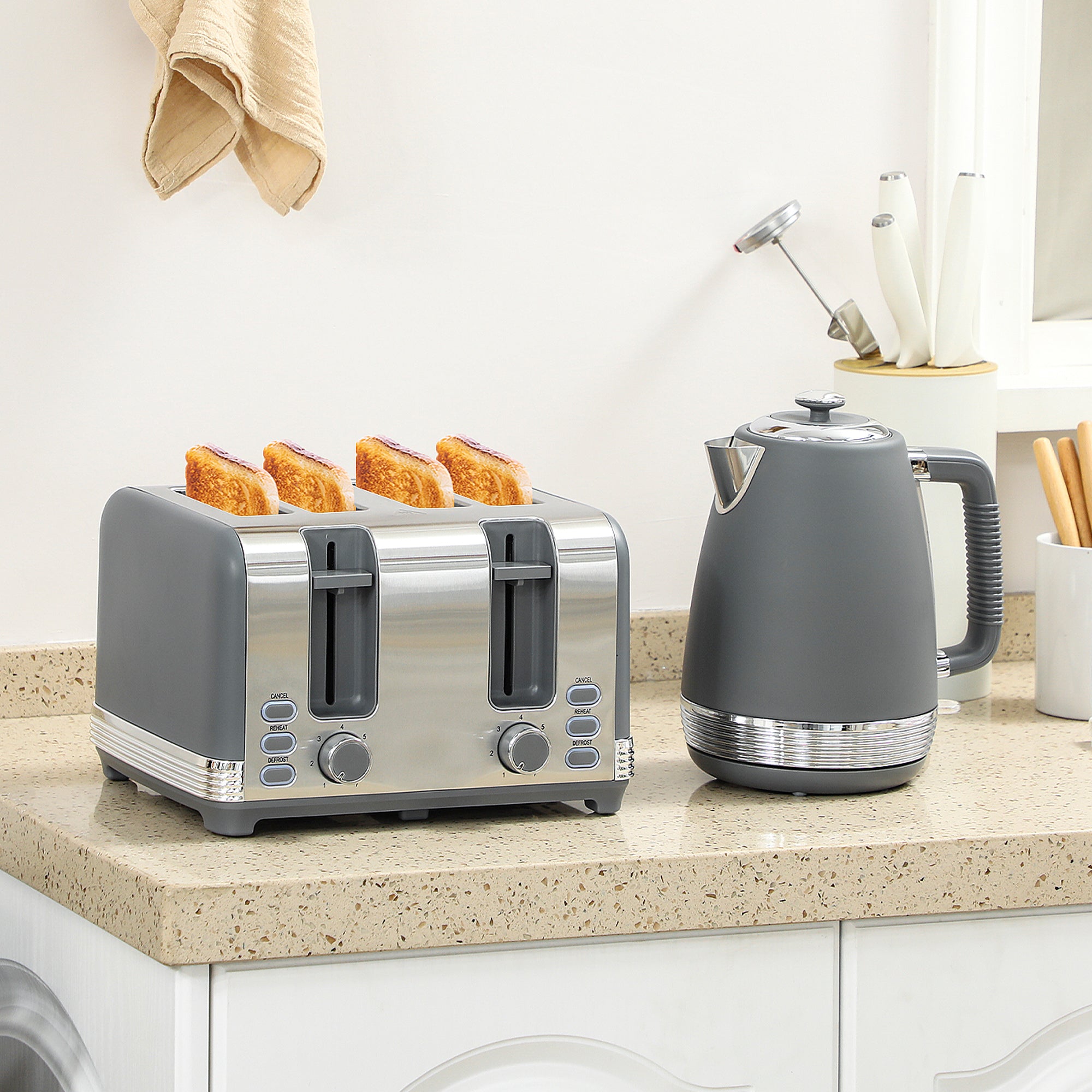 Stainless Steel Kettle and Toaster Set, 1.7L 3000W Rapid Boil Jug Kettle with UK Strix Thermostat, Limescale Filter, 4 Slice Toaster with 7 Browning Controls, Crumb Tray, Grey and Silver Tone