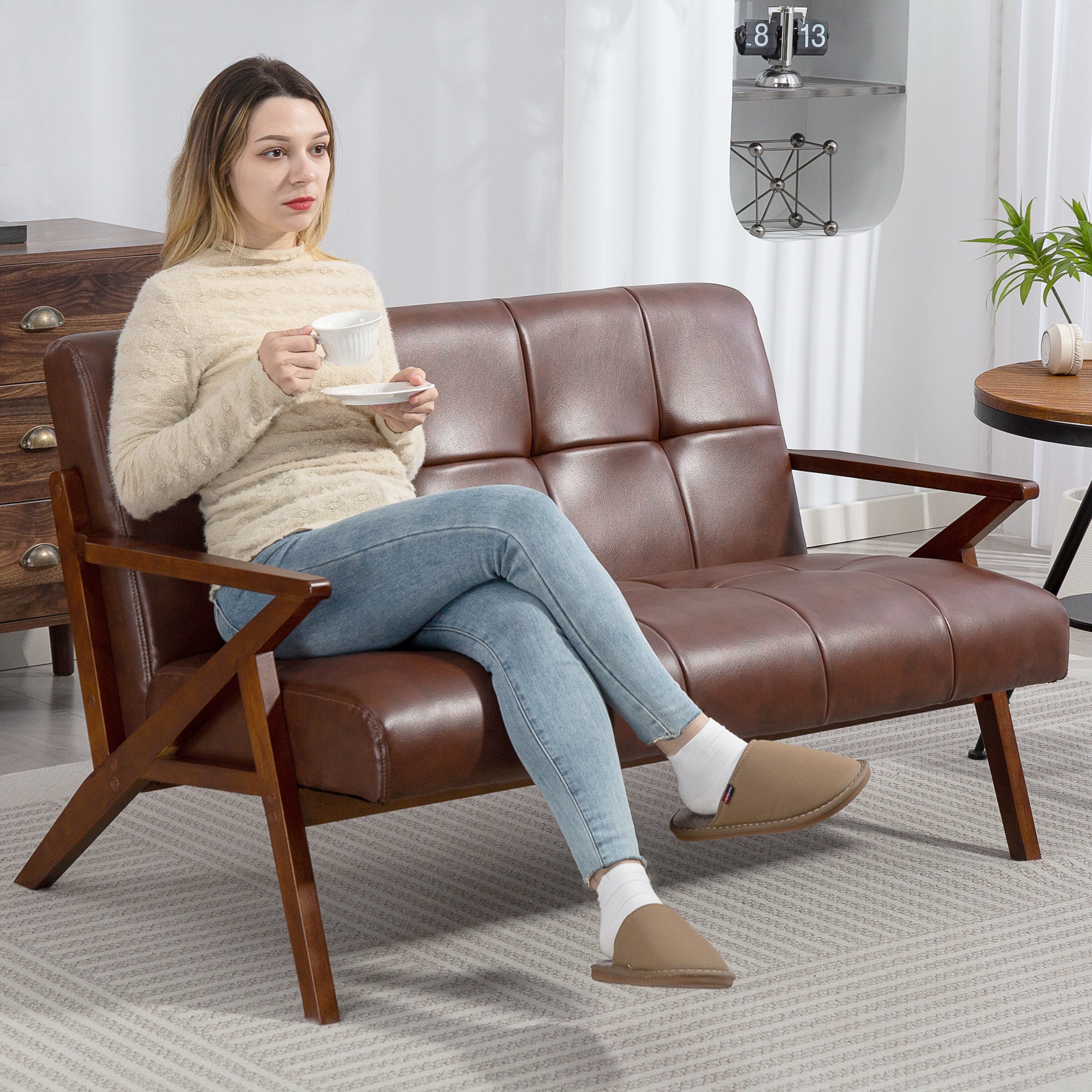 Compact 2 Seater Sofa, Vintage Tufted Loveseat Sofa with Solid Wood Legs, PU Leather Small Couch Settee for Living Room, Bedroom, Home Office, 133 x 81 x 785 cm, Brown