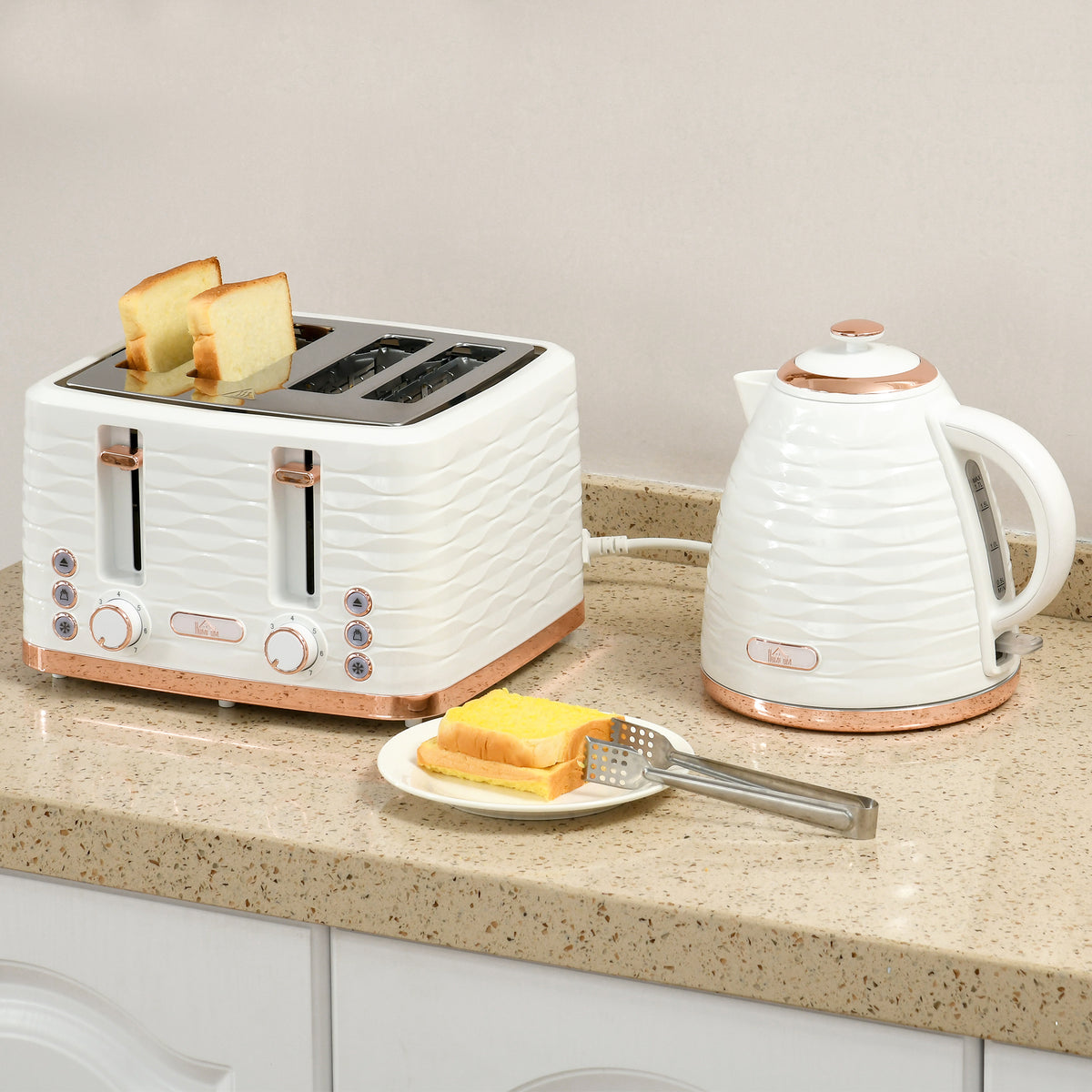 Four-Slice Rippled Toaster - White