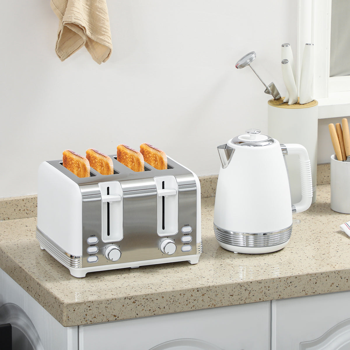 Stainless Steel Kettle and Toaster Set, 1.7L 3000W Rapid Boil Jug Kettle with UK Strix Thermostat, Limescale Filter, 4 Slice Toaster with 7 Browning Controls, Crumb Tray, White and Silver Tone