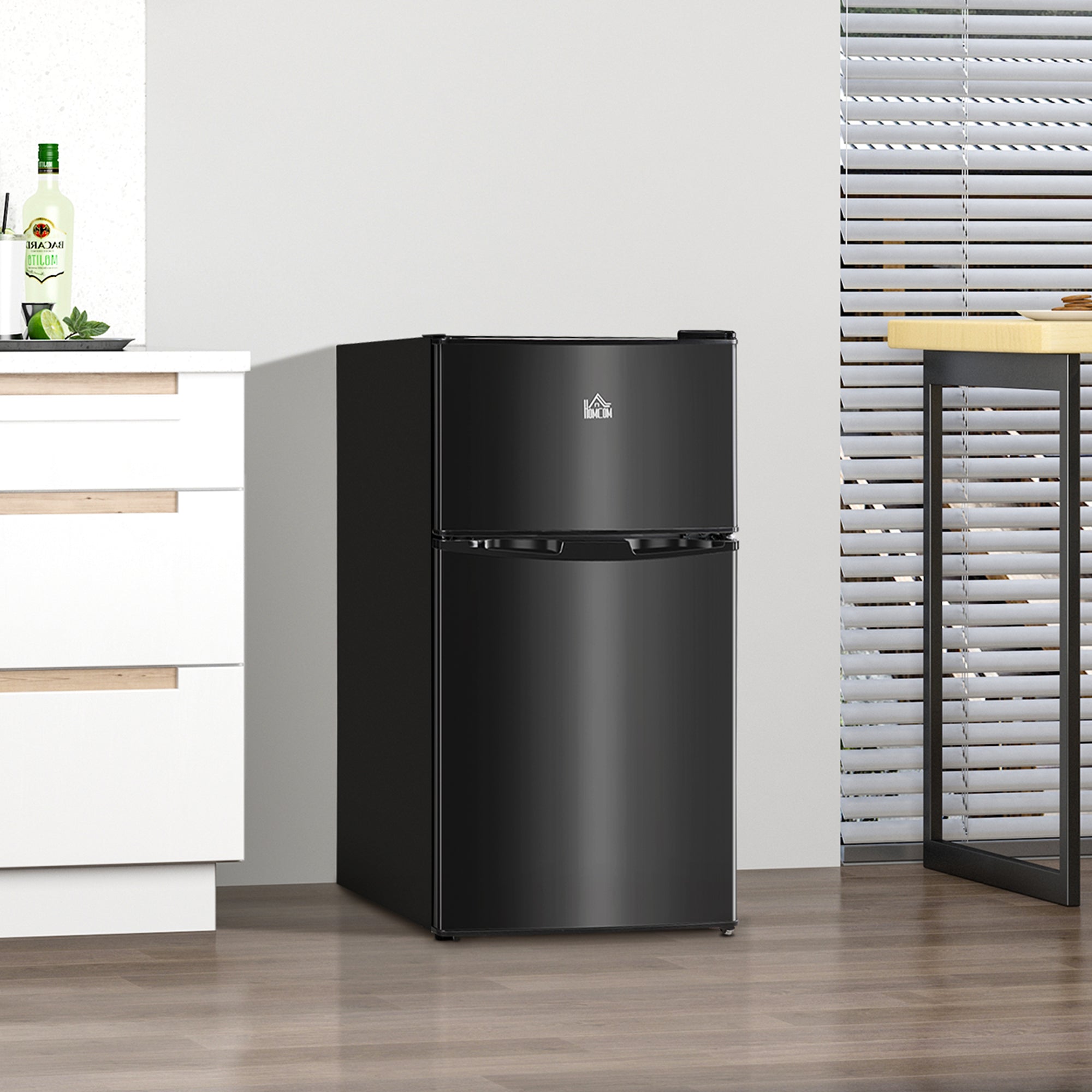Fynco - 88L Under Counter Fridge Freezer, Small Refrigerator with 5-Setting, 3 Star Freezer Rating, Black