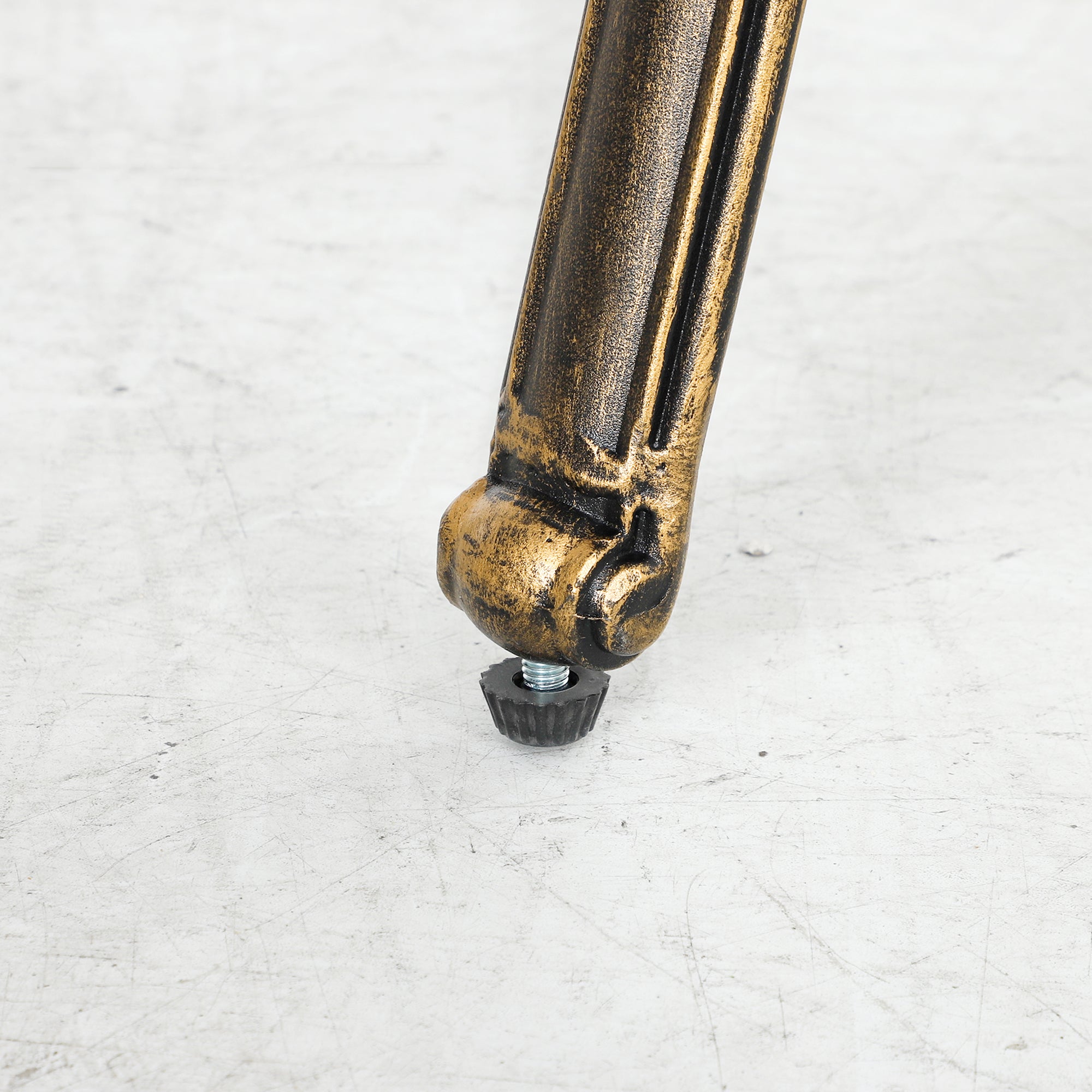 Seven-Piece Cast Aluminium Garden Dining Set - Bronze Tone